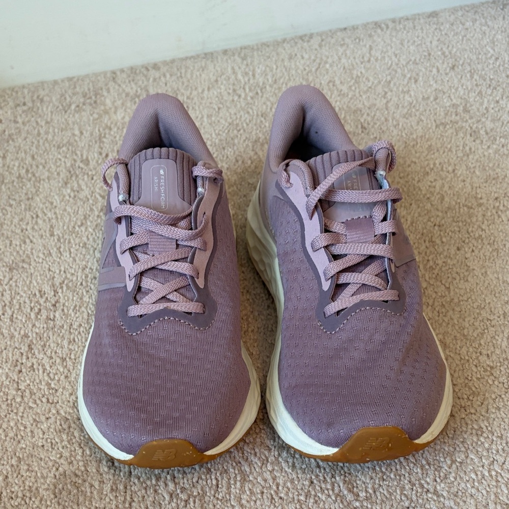 New Balance Mauve/Purple Women's Running Sneakers
